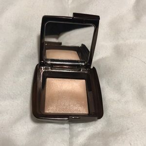 Hourglass Ambient Lighting Powder/Luminous Light